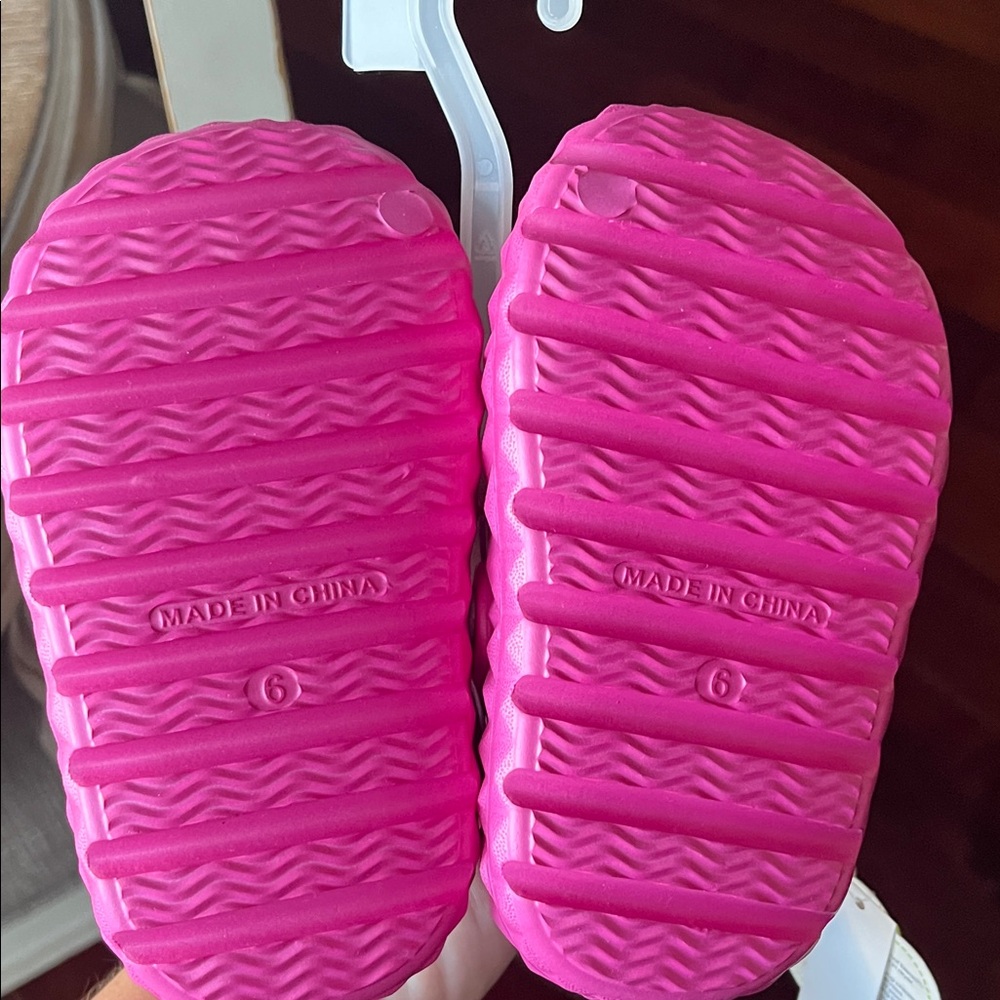 Pink First Steps Kids Shoes/Crocs - Picture 2 of 2
